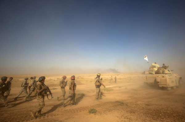 بالصور - القوات العراقية تتقدم وسط تلعفر أبرز معاقل "داعش"