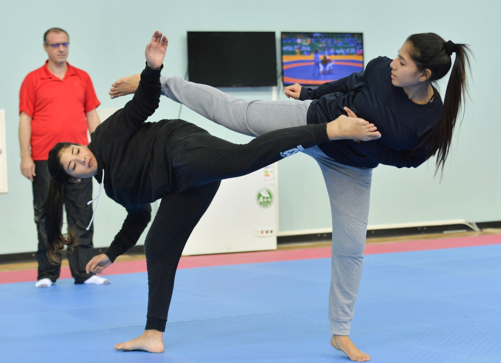 الملك ينيب فيصل بن راشد لحضور افتتاح آسياد "عشق آباد" الأحد