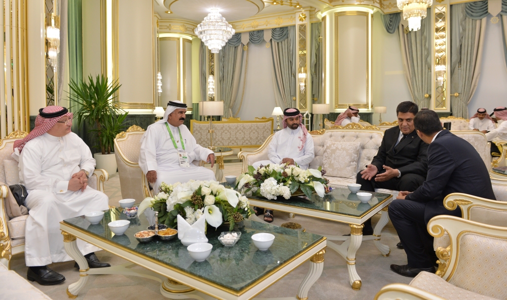 الملك ينيب فيصل بن راشد لحضور افتتاح آسياد "عشق آباد" الأحد