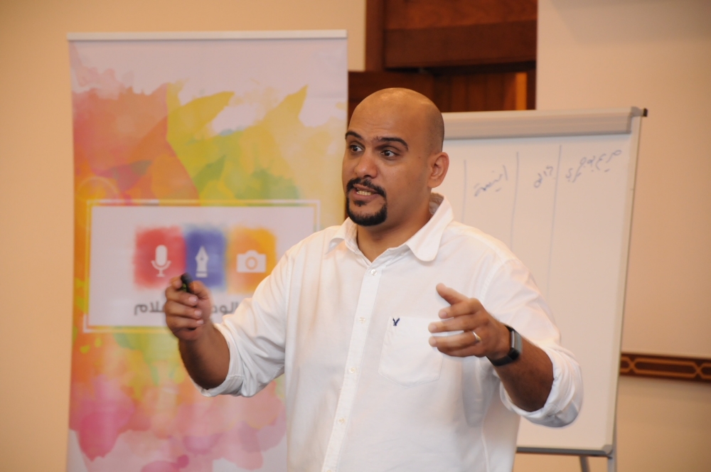 "الاستخدامات الصحافية لكاميرا الهواتف" ورشة في نادي الوطن للإعلام