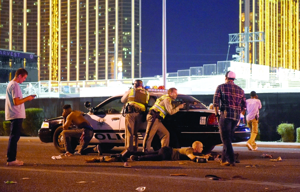 بالصور - 58 قتيلاً و515 جريحاً في مذبحة إطلاق نار بلاس فيغاس