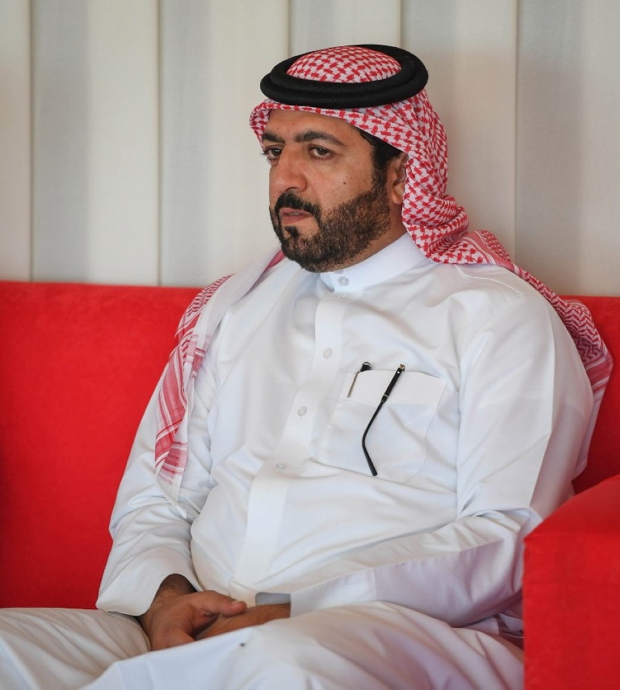 استعدادات مبكرة لانطلاق مسابقة البحرين للصقور والصيد يناير المقبل