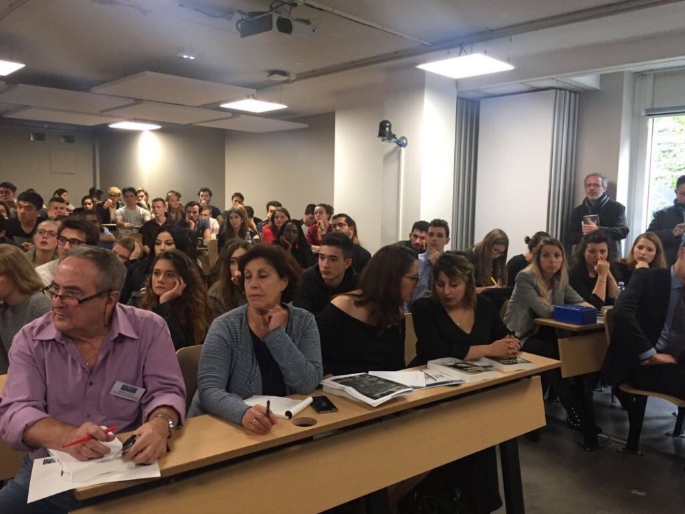 بالصور - "مؤتمر باريس العالمي" يفضح إرهاب قطر و"الإخوان"