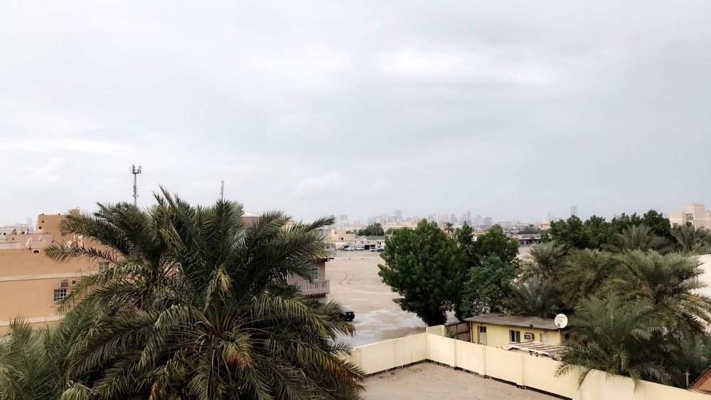 بالصور .. جانب من أمطار البحرين الخميس