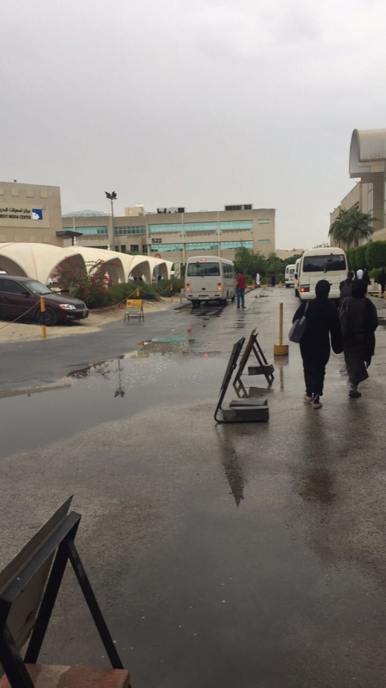 بالصور .. جانب من أمطار البحرين الخميس