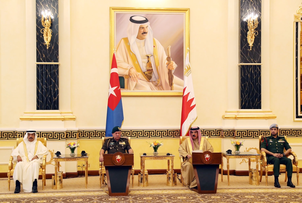 الملك: دور رائد ومسؤول لماليزيا في حفظ الأمن ونشر السلام بالعالم