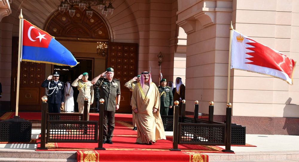 الملك: دور رائد ومسؤول لماليزيا في حفظ الأمن ونشر السلام بالعالم