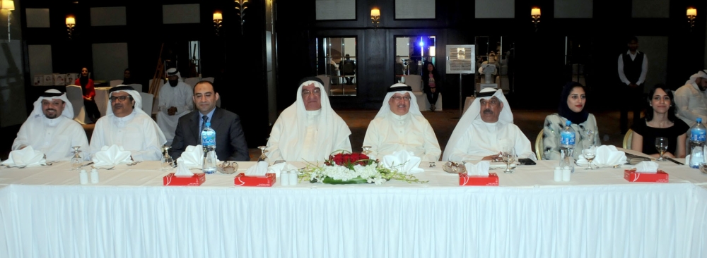 اللجنة الأولمبية تحتفي بموظفيها في أجواء من الألفة والمرح