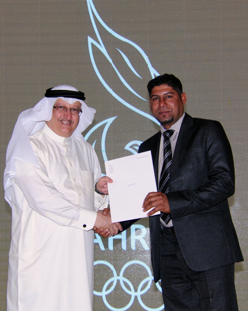 اللجنة الأولمبية تحتفي بموظفيها في أجواء من الألفة والمرح