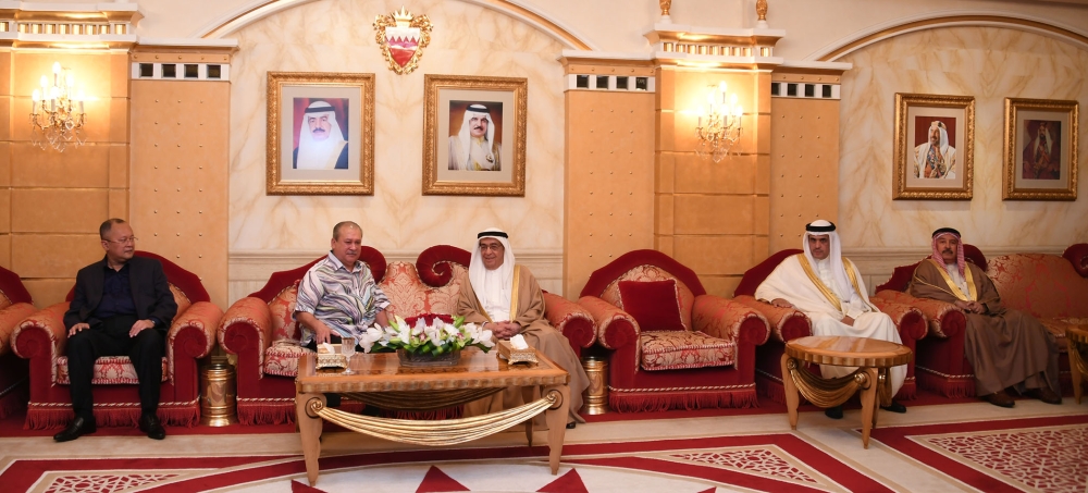 سلطان وحاكم ولاية إقليم جوهور الماليزي يغادر البلاد