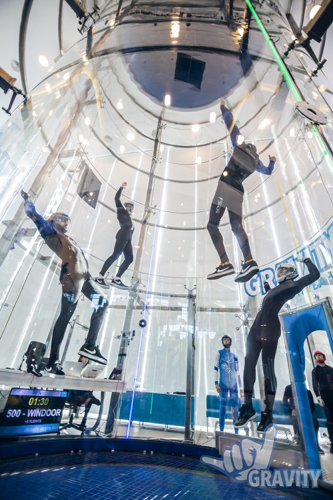 "البحرين 1" يتصدر جولات اليوم الأول بـ "فلايـت فايتـرز 2017"