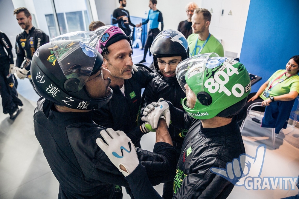 "البحرين 1" يتصدر جولات اليوم الأول بـ "فلايـت فايتـرز 2017"