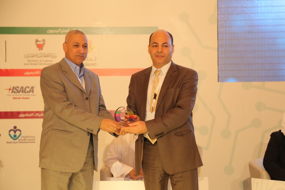 "تكنو لا إعاقة" يوصي بمؤسسة تتبنى التجارب الإبداعية في التقنيات المساعدة لـ"ذوي العزيمة"