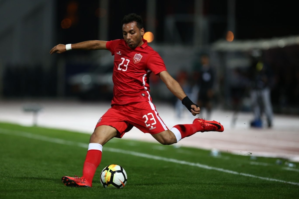 بالصور.. "الأحمر" يستعد لمواجهة اليمن