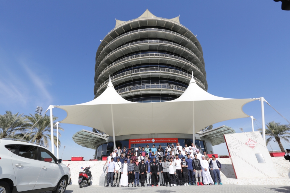 سفراء وطني الإمارات يطلعون على تجربة "الحلبة" الدولية و"المارشال" بالعمل التطوعي