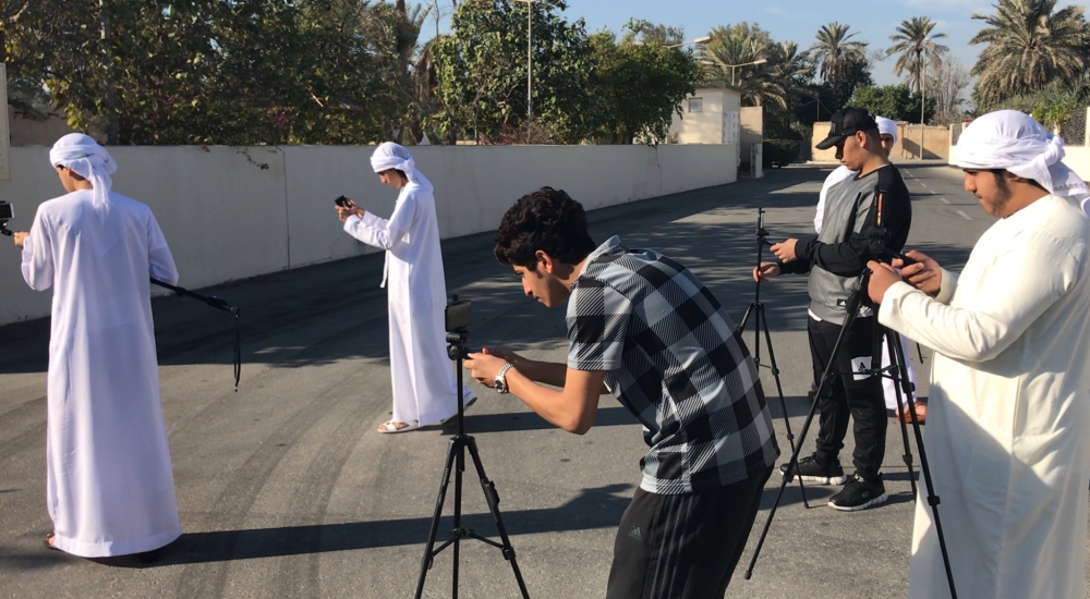 سفراء وطني الإمارات يتألقون في صناعة الأفلام الوثائقية عن البحرين