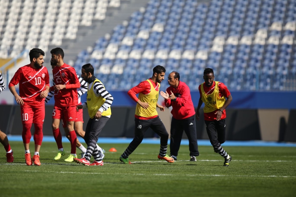 تدريبان منفصلان لـ"الأحمر".. والخميس ختام التحضير للجولة الثالثة بـ"خليجي 23"