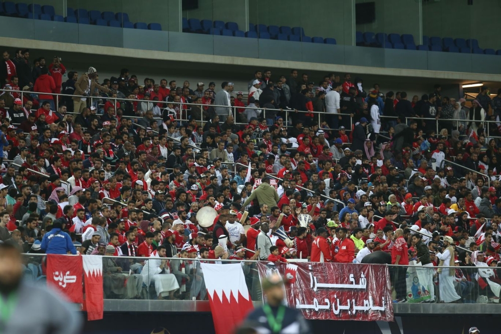 "الأحمر" يخسر أمام نظيره العماني ويفقد فرصة بلوغ نهائي "خليجي 23"