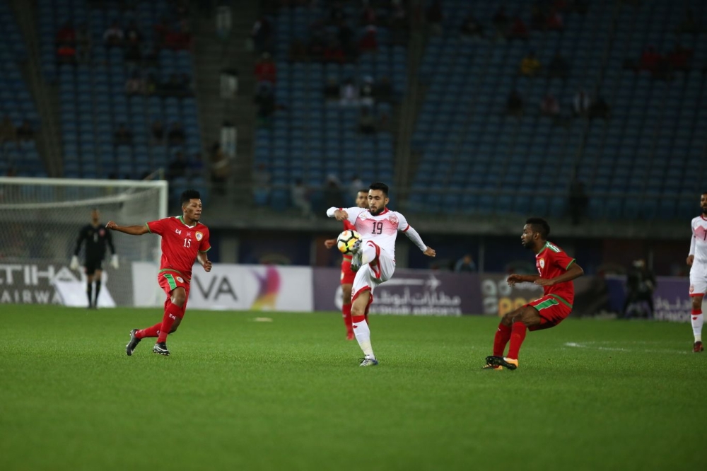 "الأحمر" يخسر أمام نظيره العماني ويفقد فرصة بلوغ نهائي "خليجي 23"