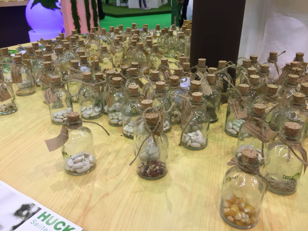 معلومات وأفكار وتجارب زراعية في معرض الحدائق