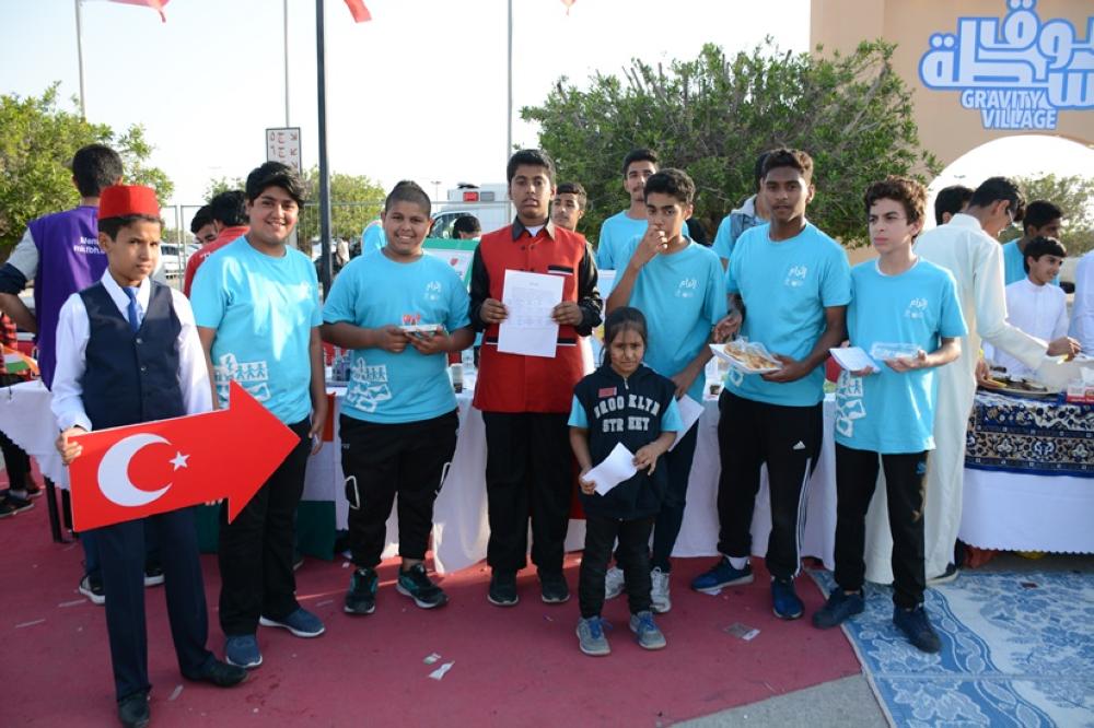 سوق البسطة يستضيف برنامج إثراء الشباب بمشاركة "طفاش" وشخصيات تراثية