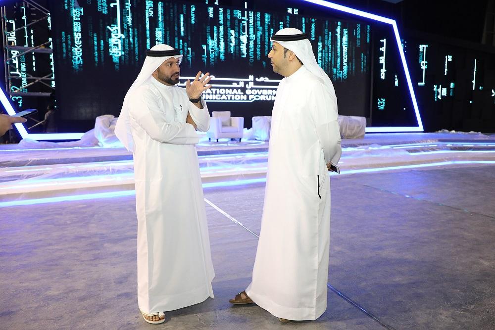 سلطان بن أحمد القاسمي يتفقد الاستعدادات النهائية لانطلاق المنتدى الدولي للاتصال الحكومي