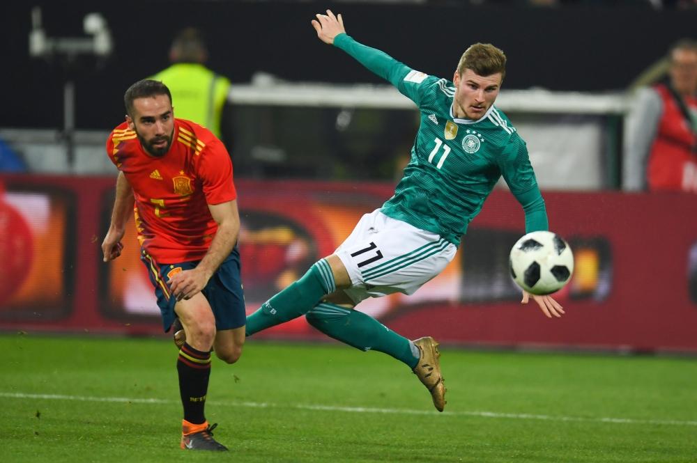 ألمانيا وإسبانيا.. لا غالب ولا مغلوب