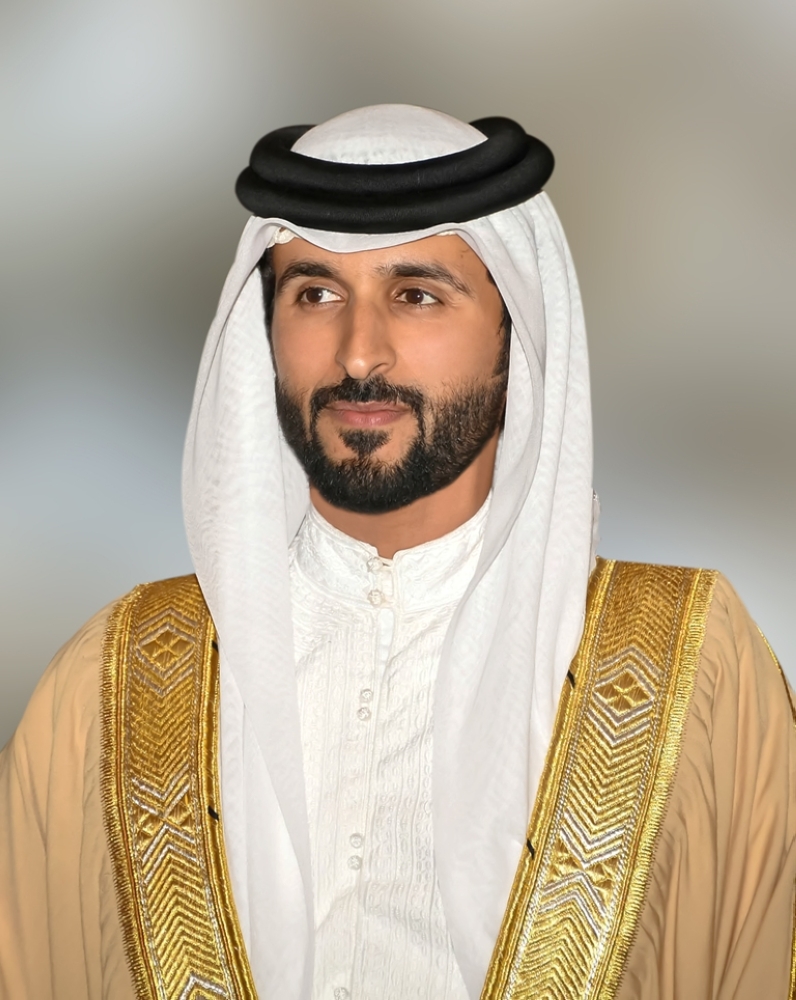 ناصر بن حمد: العلاقات بين البحرين والسعودية قوية ويربطهما المصير المشترك