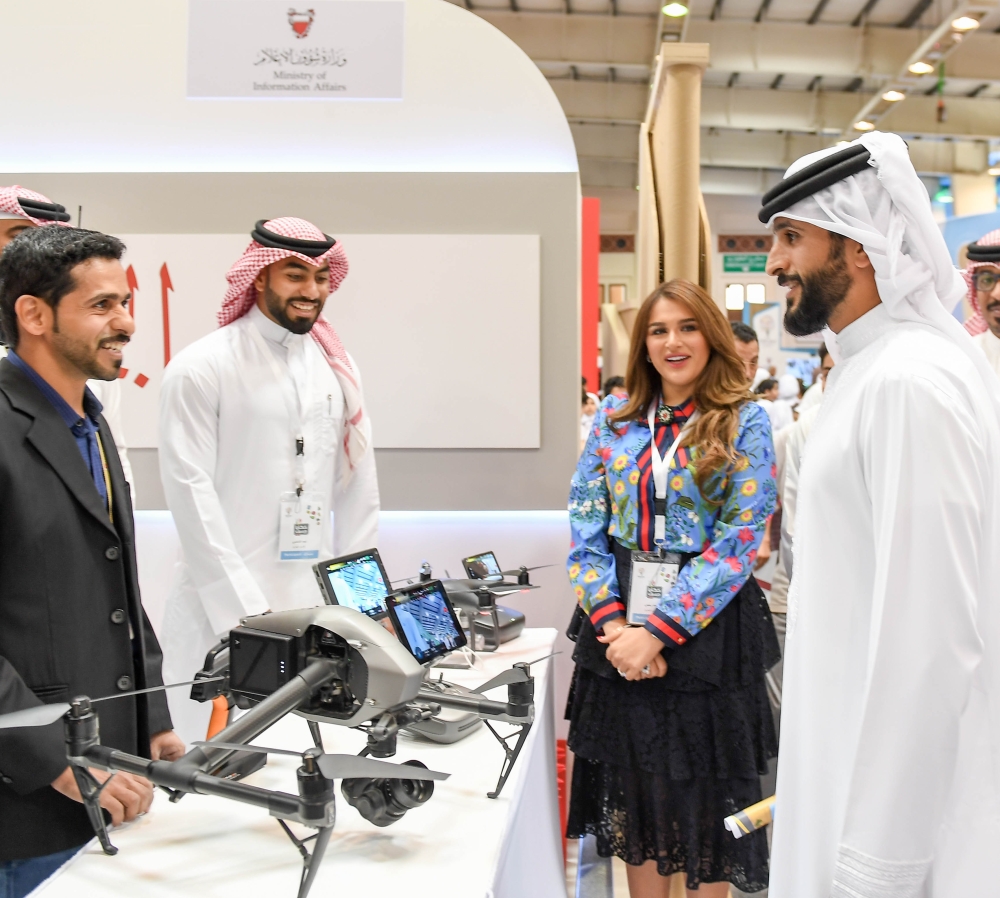 ناصر بن حمد: "حكايا مسك" النموذج العربي الأبرز لصناعة "الحكايا العصرية"