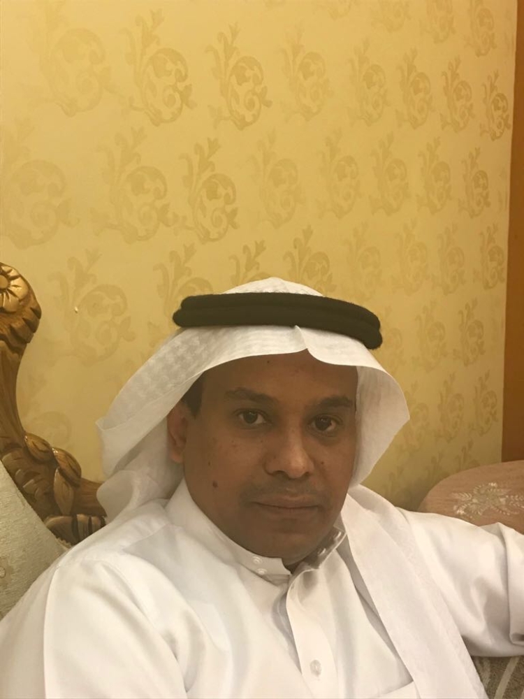 الروائي الهذلي لـ"الوطن": هوس القراءة فتح طريق التأمل والسلام الروحي