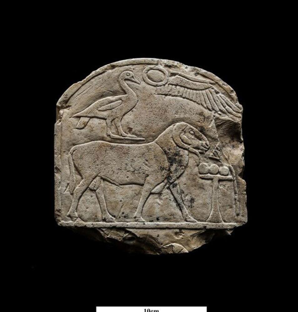 كشفان أثريان بالأقصر وأسوان جنوب مصر