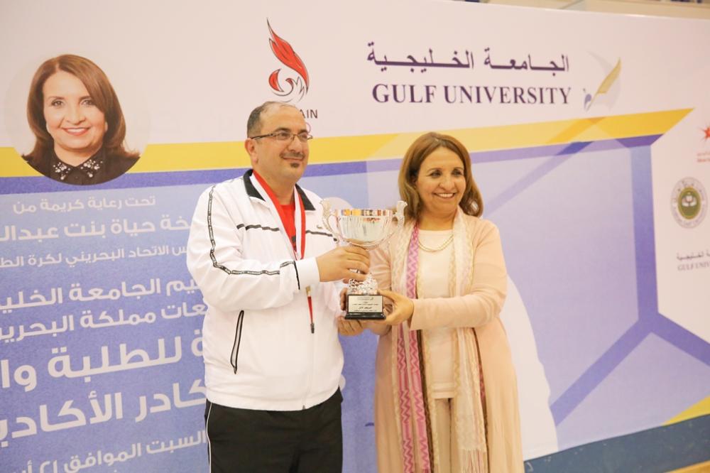 اختتام منافسات البطولة الثانية لكرة الطاولة للجامعات البحرينية