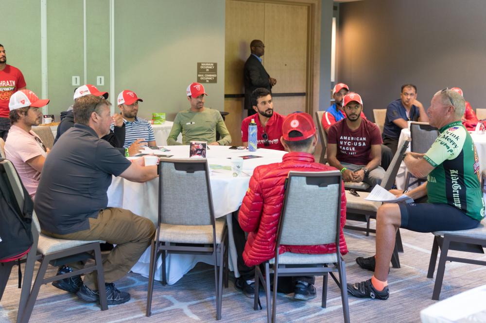 ناصر بن حمد في "الرجل الحديدي" بتكساس.. عين على الإنجاز