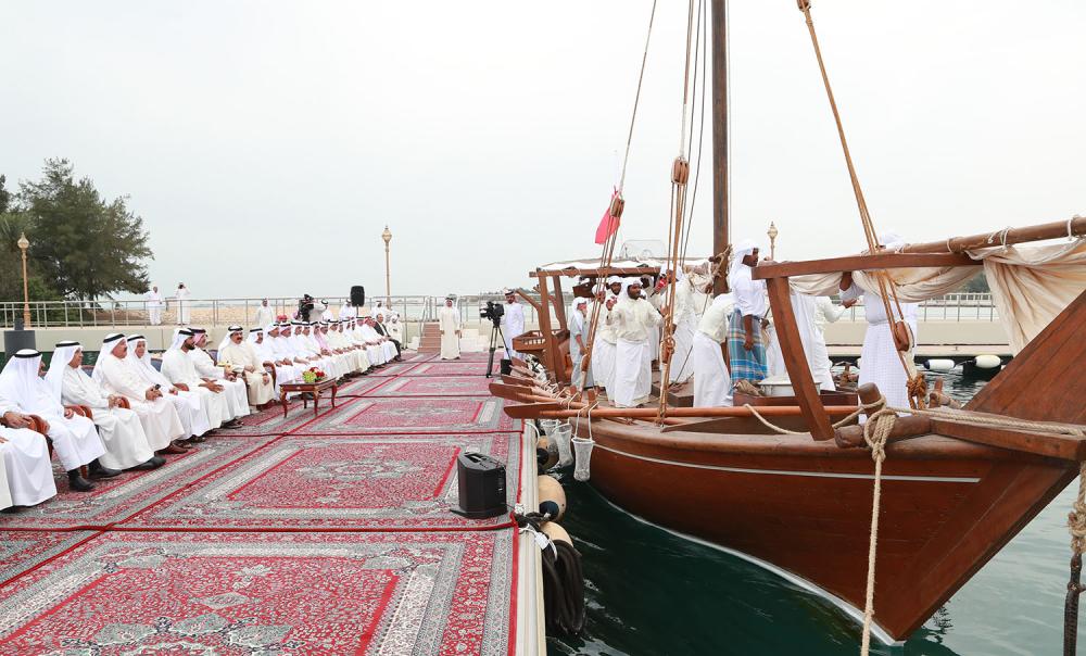 الملك يبارك إعادة بناء فرجان المحرق القديمة