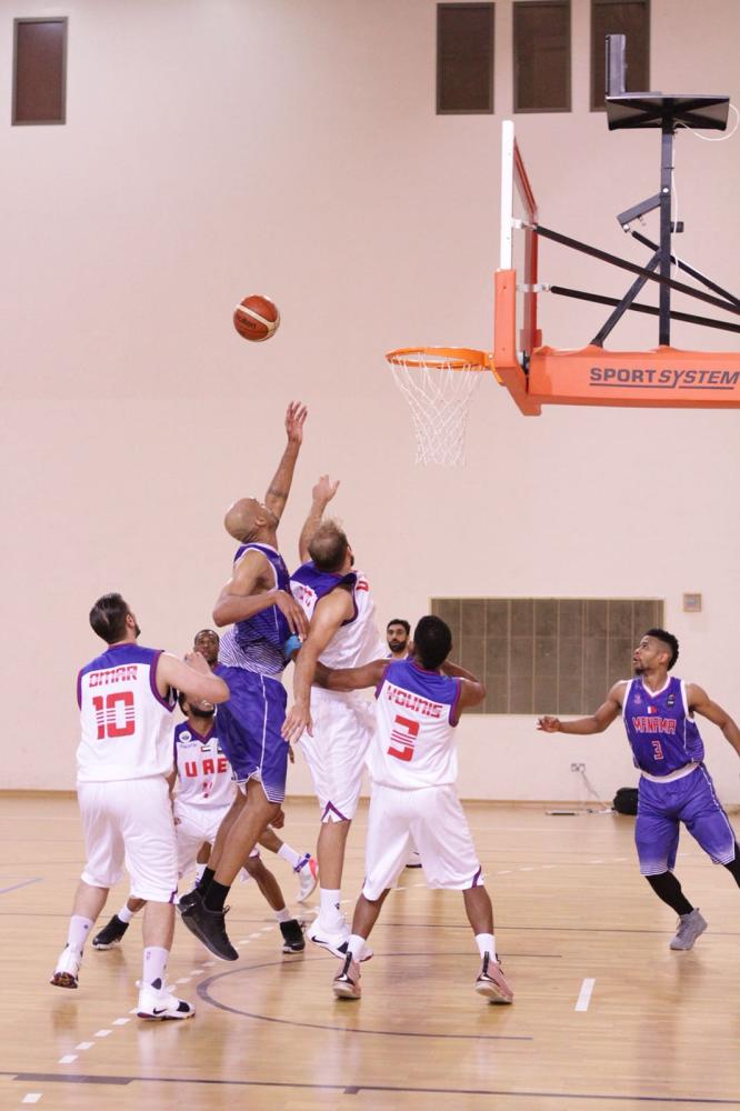 في ثاني أيام "الخليجية 38 لكرة السلة".. المنامة يفرط بفوز محقق أمام الشارقة الإماراتي