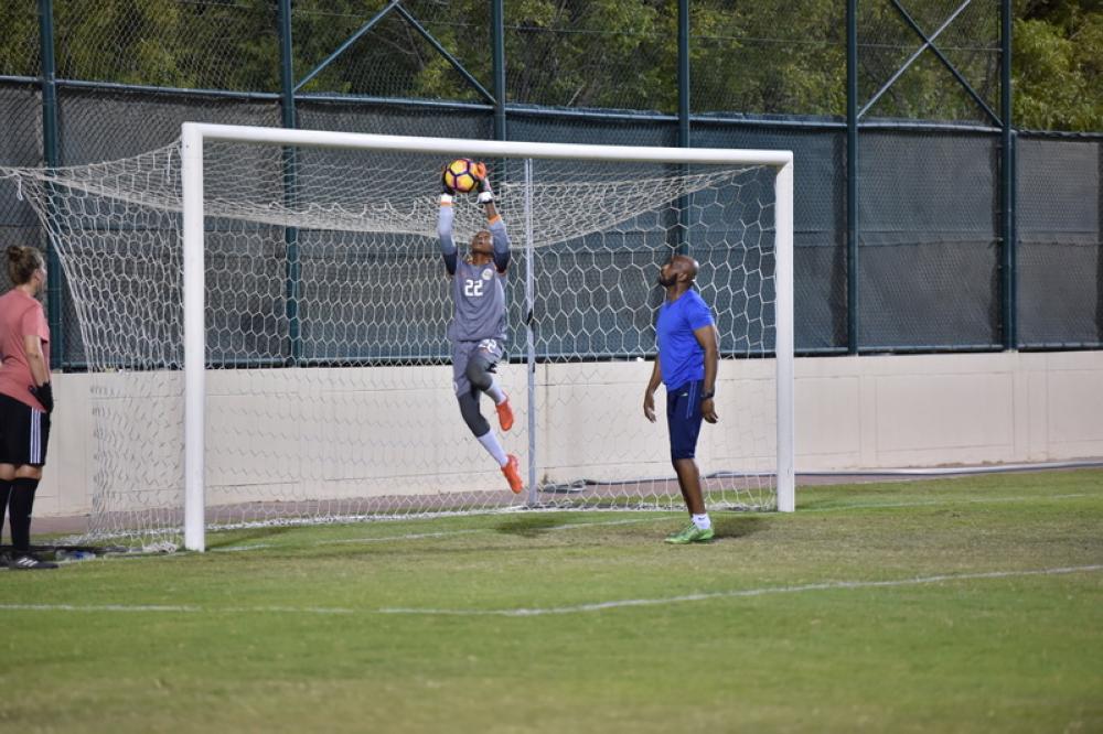 مشاركة عالمية تاريخية لسيدات العسكري وسط غيابات مؤثرة