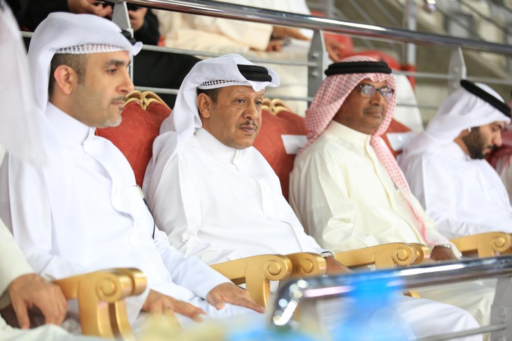 إشادات واسعة بمبادرات خالد بن حمد لدعم الحركتين الشبابية والرياضية