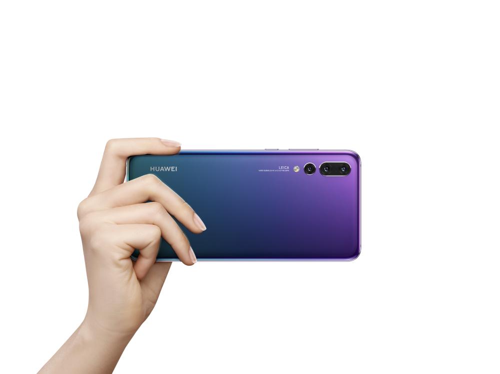 "HUAWEI P20 PRO" يحصد أعلى تصنيف في التميز بفئة الهواتف الذكية