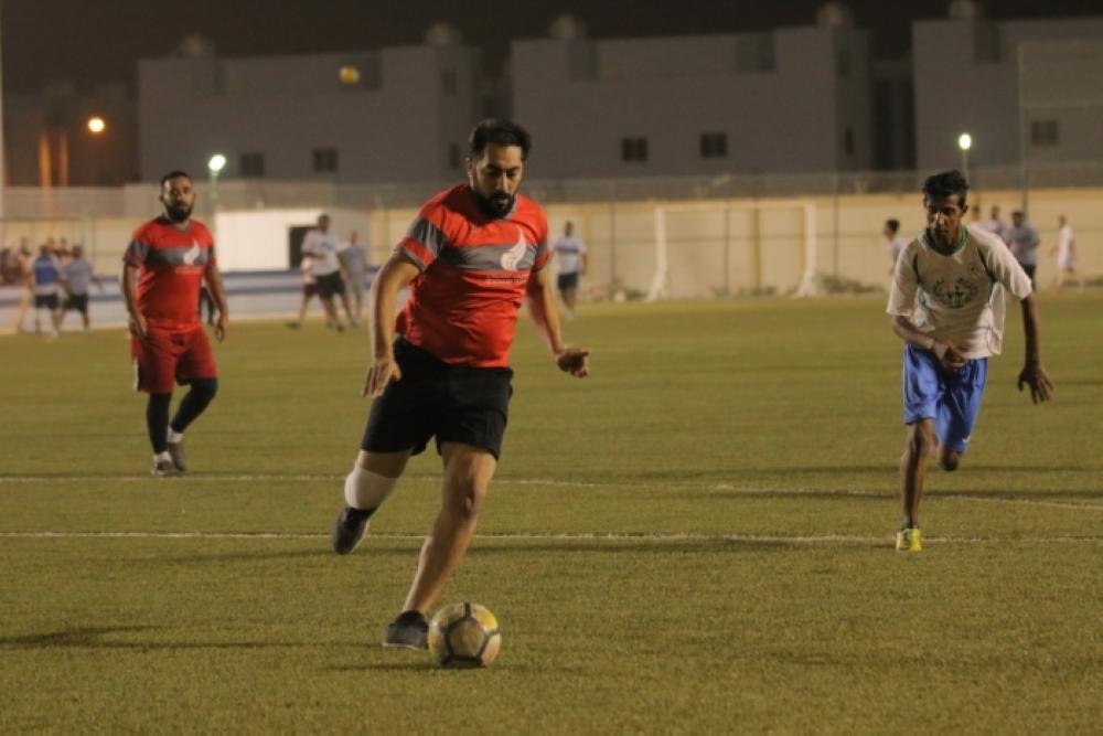 الوطن والأبراج يلتقيان بنهائي كبار الهملة الكروية