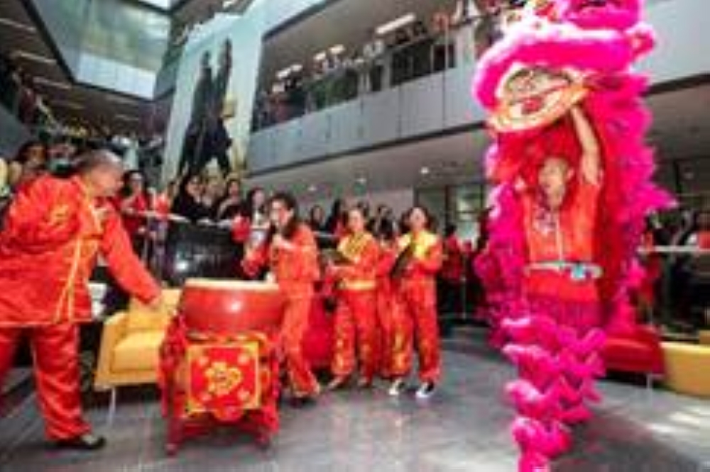 الاتحاد للطيران تحتفي بزيارة الرئيس الصيني  بأنشطة ثقافية