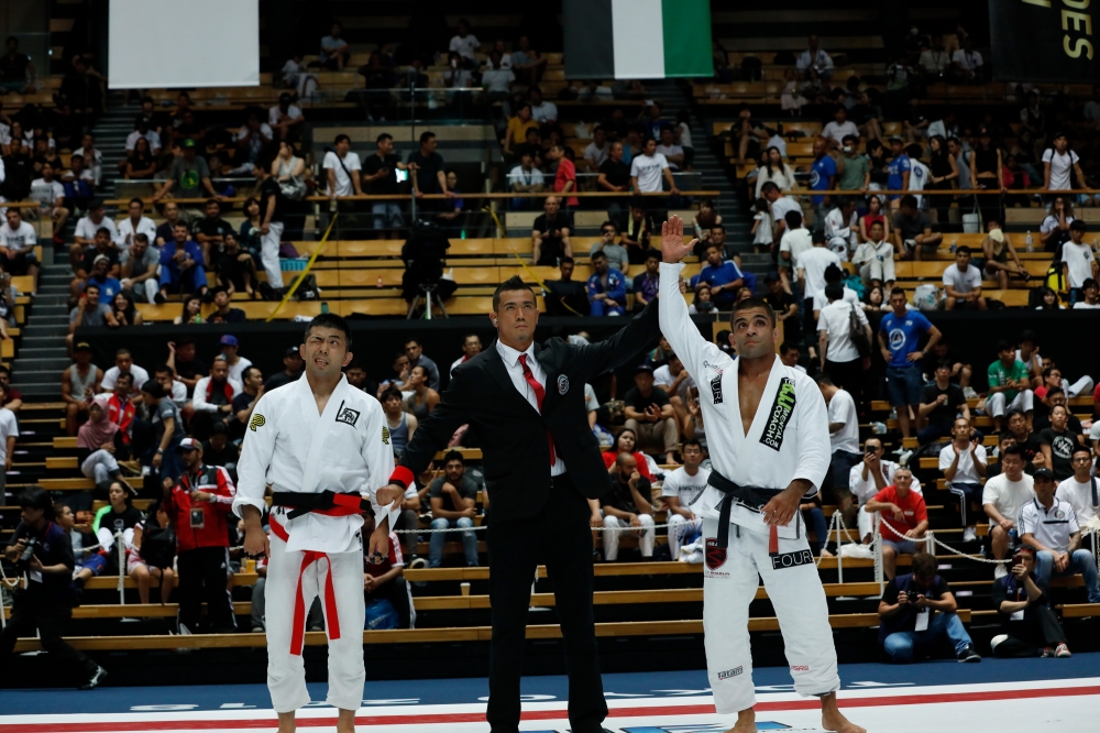 حصدوا 45 ميدالية ملونة في جولة طوكيو من بطولة أبوظبي جراند سلام العالمية للجوجيتسو