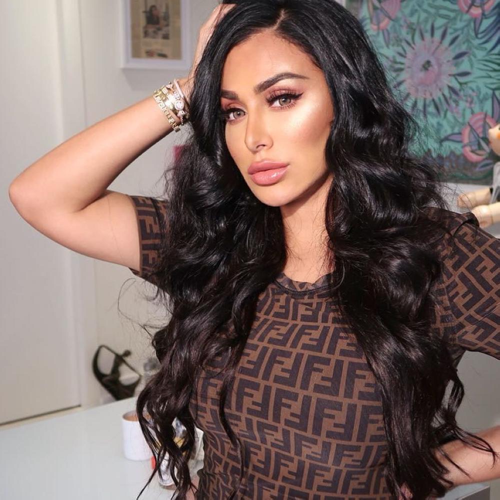 عارضة  تتقاضى مليون دولار عن كل منشور لها في إنستغرام