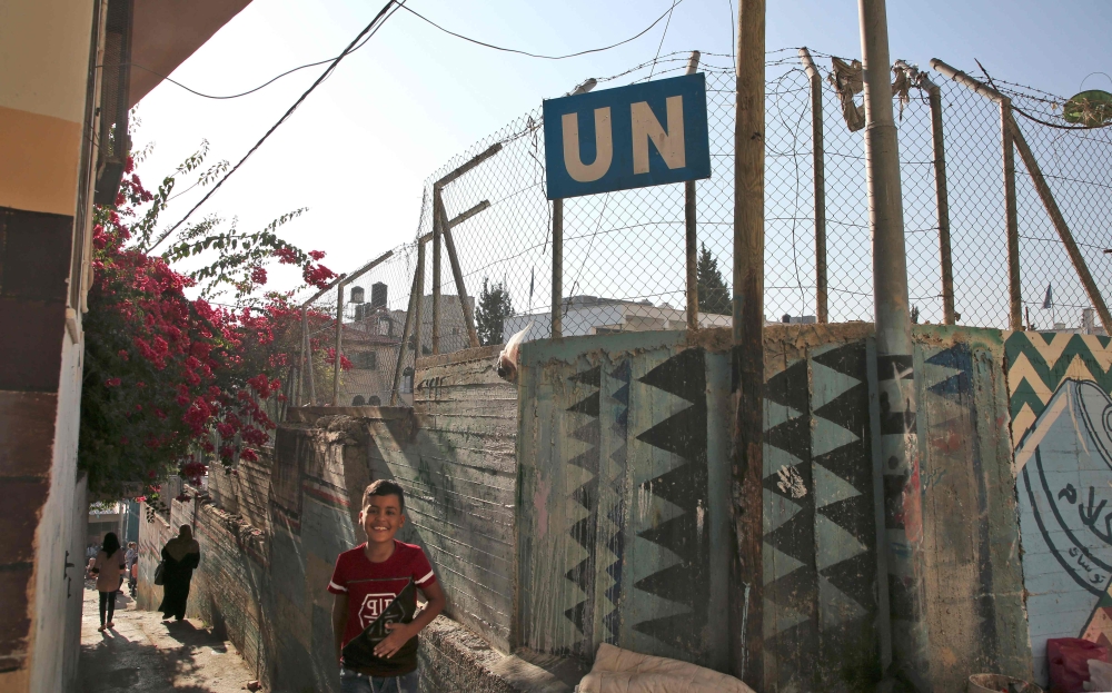 بالصور - بدء العام الدراسي بفلسطين.. حصار واحتلال وتقليص مساعدات واشنطن