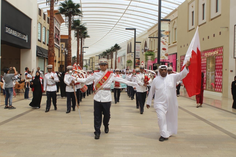 الحملة المجتمعية التطوعية "السمنة لا تليق بي" تنظم فعالية المشي