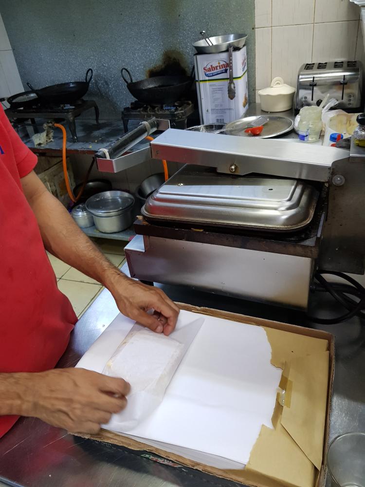 محلات الكرك.. نوافذ صغيرة تخفي كوارثاً كبيرة