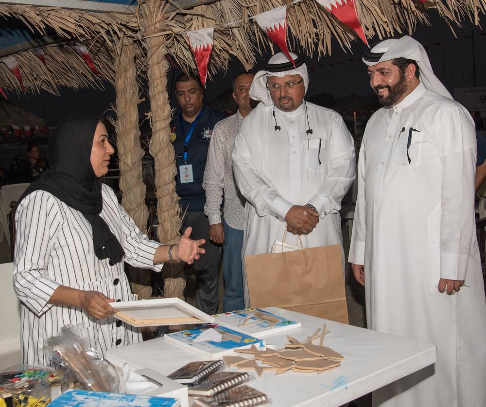 ناصر بن حمد يهنئ الفائزين ويشيد بالمستويات