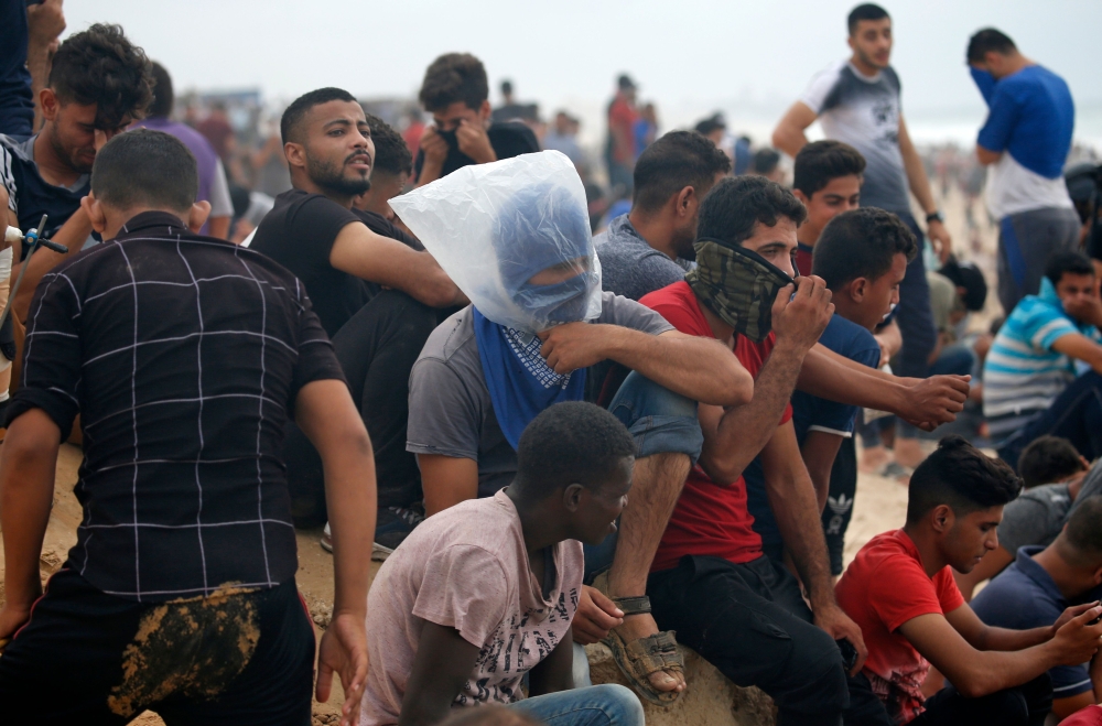 بالصور - الفلسطينيون ينتفضون ضد "يهودية الدولة" في ذكرى "انتفاضة الأقصى"