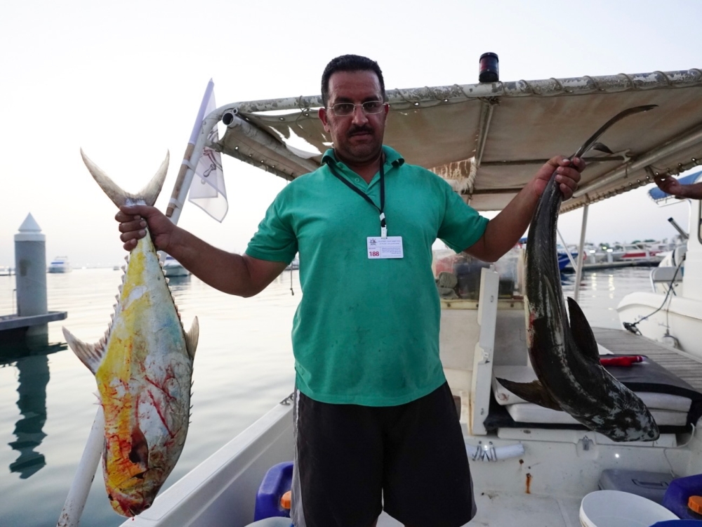 خالد بن حمد يثمن جهود ناصر بن حمد للمحافظة على الرياضات التراثية