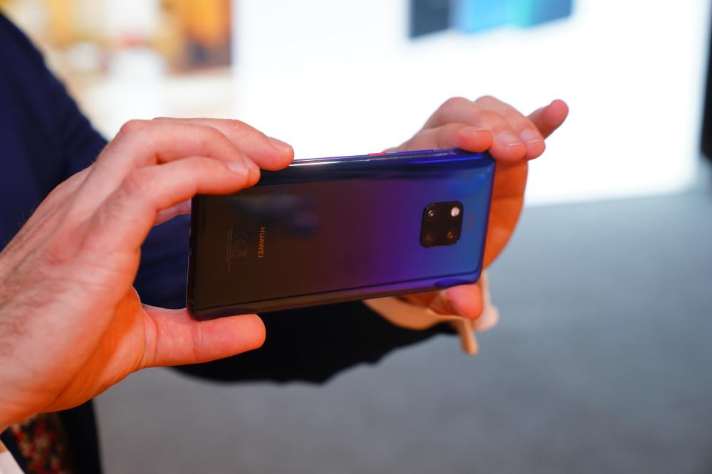 "هواوي" تطلق ملك الهواتف الذكية Mate 20 Series في المنطقة