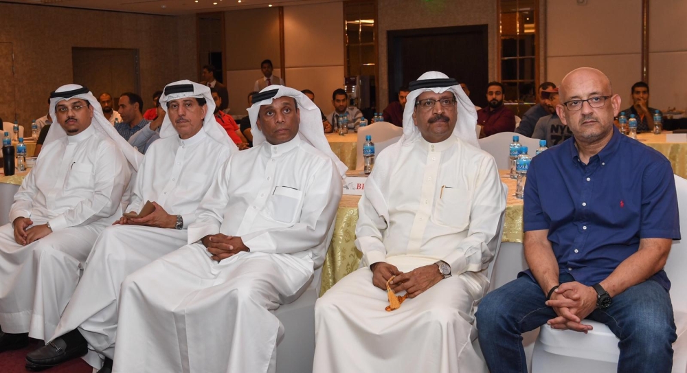 في باكورة عمل لجنة جمال الخيل.. مشاركة واسعة في ورشة اختيار الجواد العربي